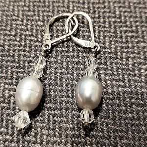 Handmade silver pearl earrings